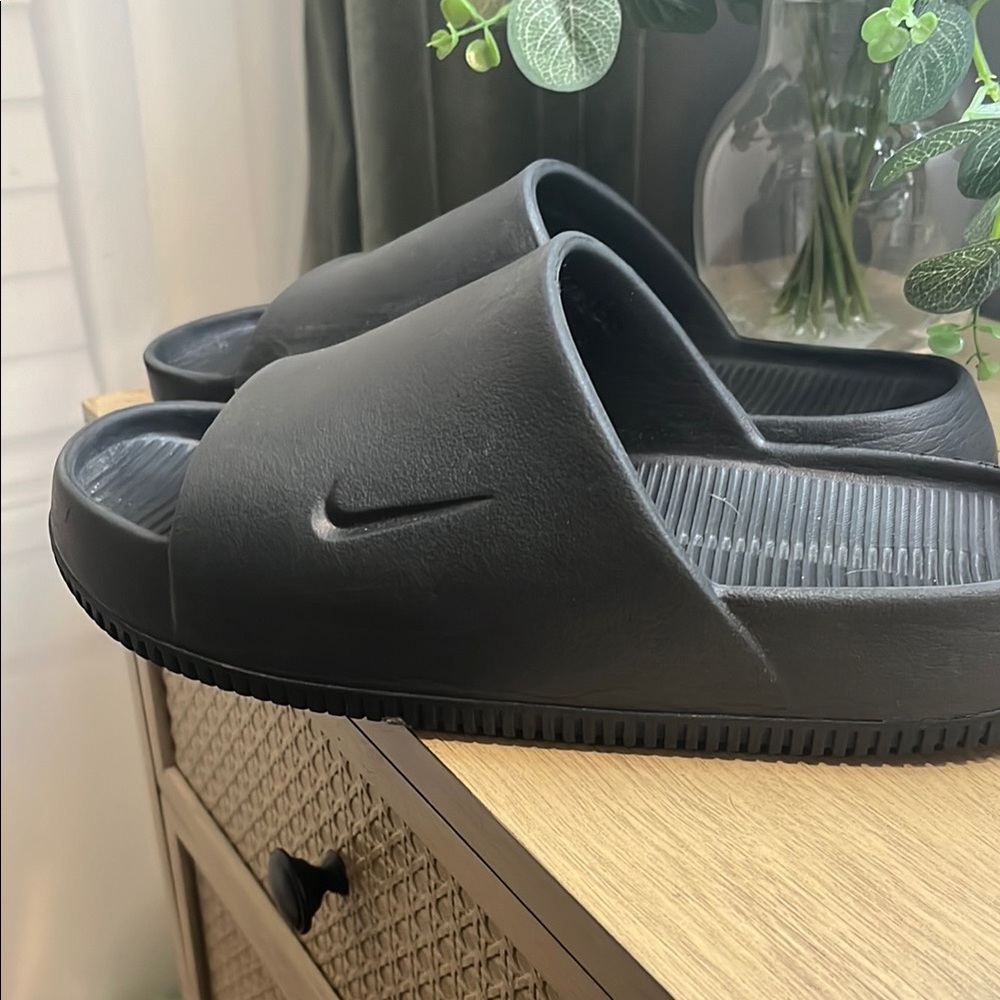 Nike Black Slide Sandals
